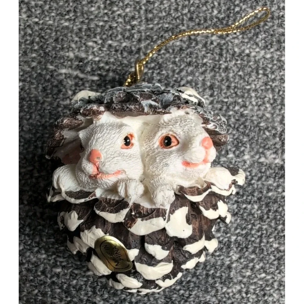 Vtg Woodland Pinecone Ornaments with Animals 2